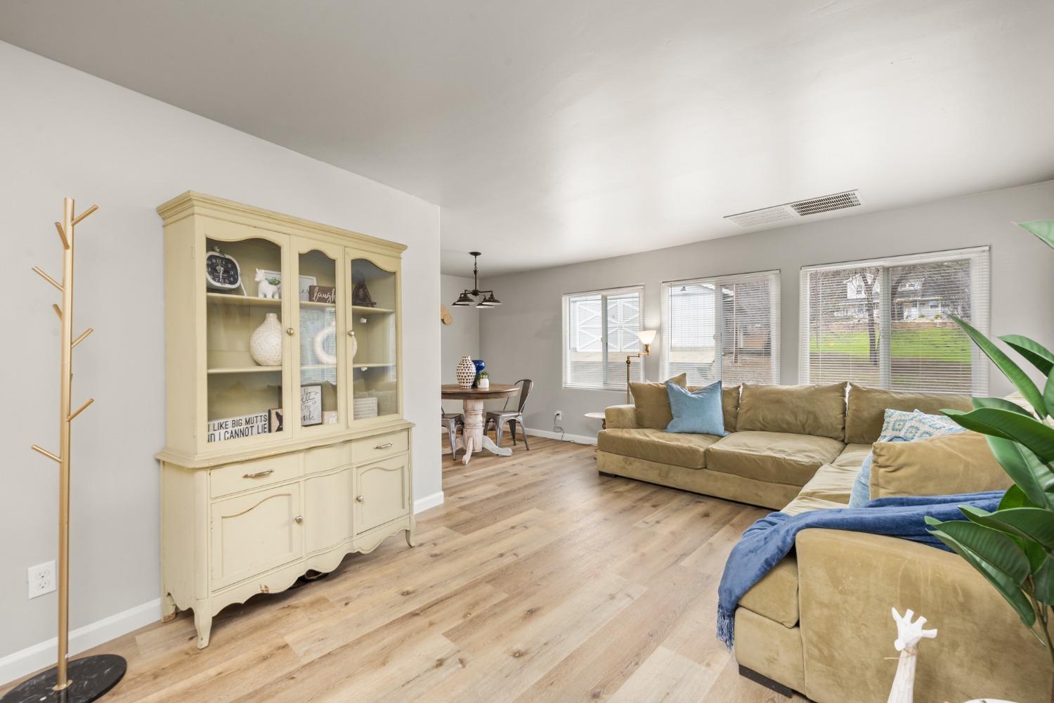 3901 Coon Hollow Road