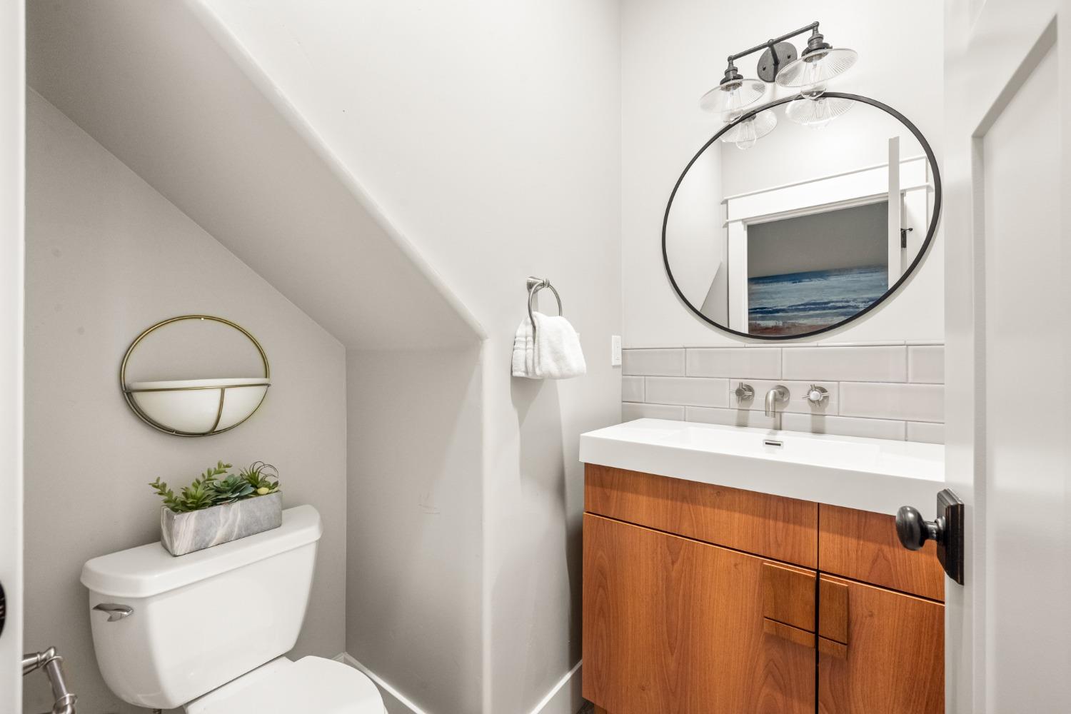 3901 Coon Hollow Road