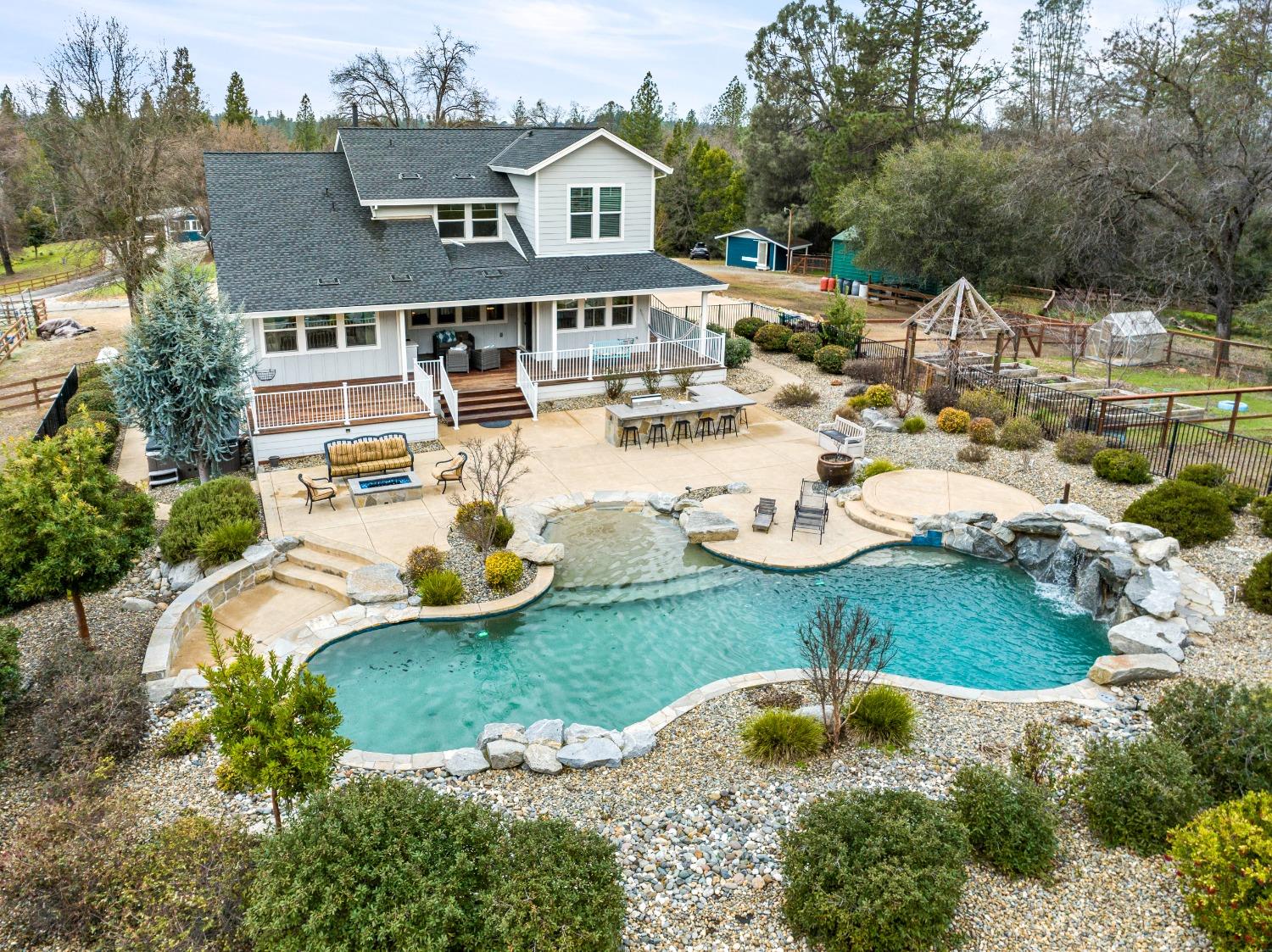 3901 Coon Hollow Road