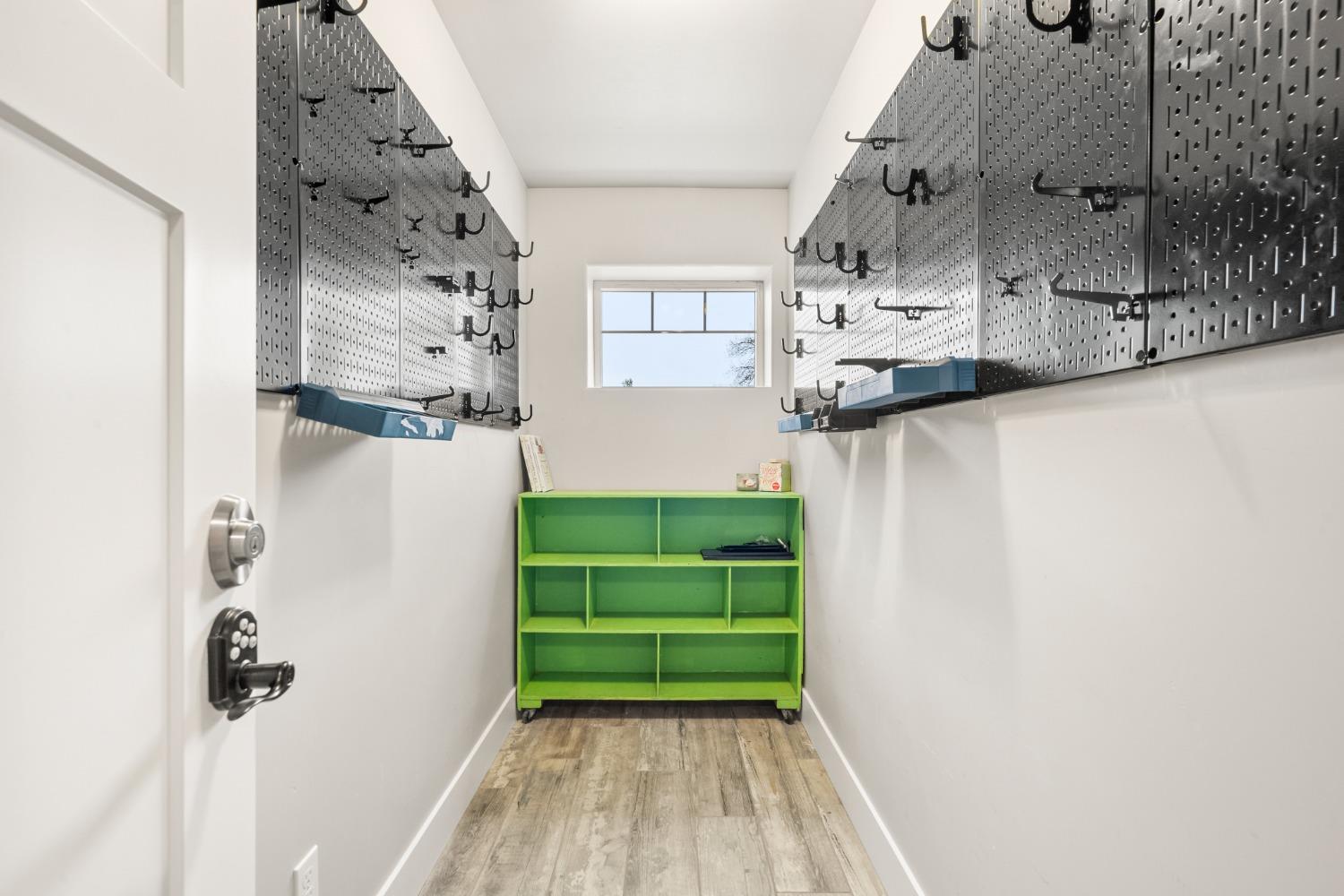 3901 Coon Hollow Road