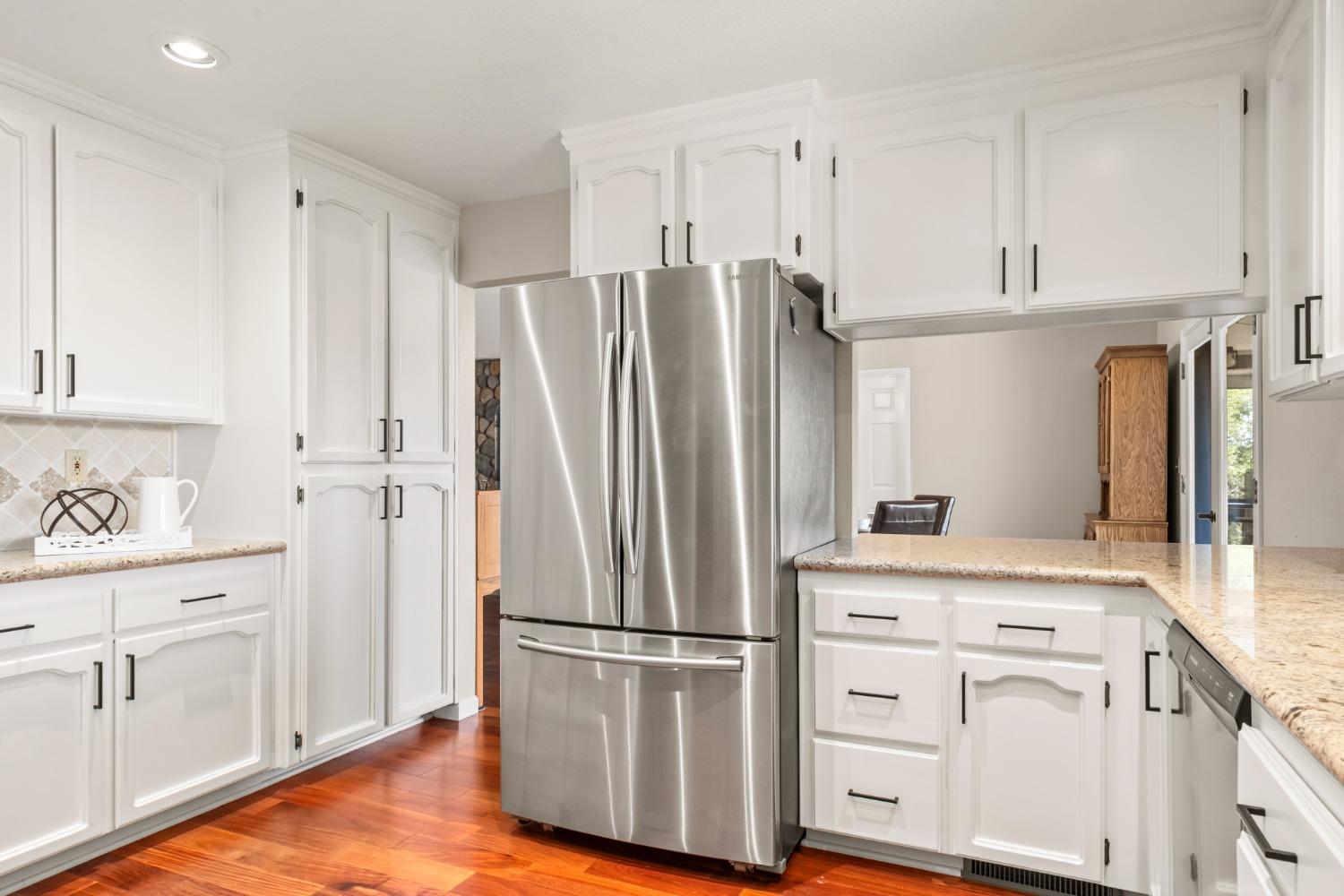 1001 E El Largo Drive