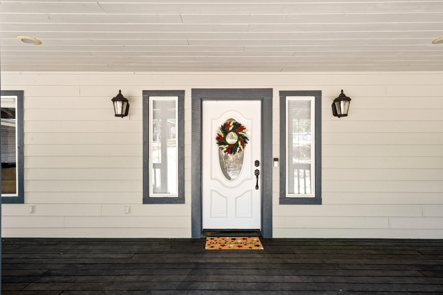 1001 E El Largo Drive