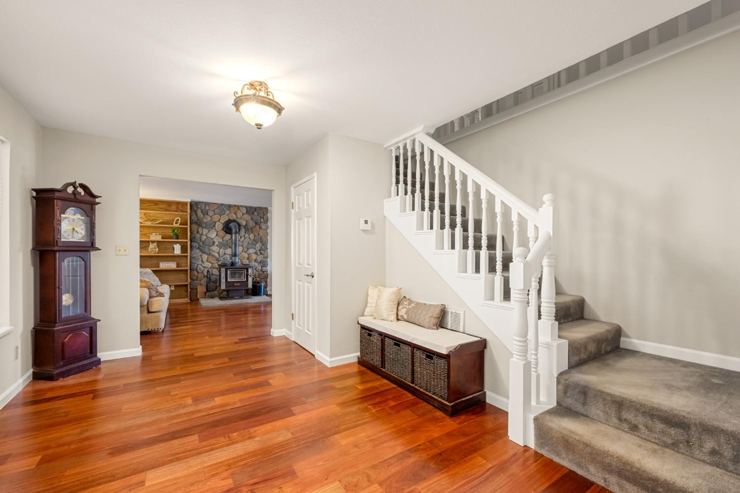 1001 E El Largo Drive