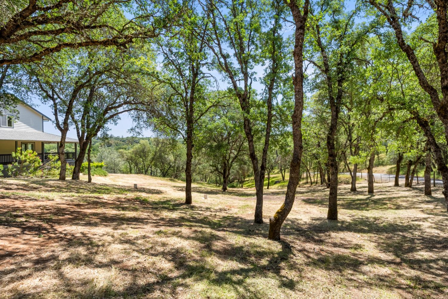 1001 E El Largo Drive