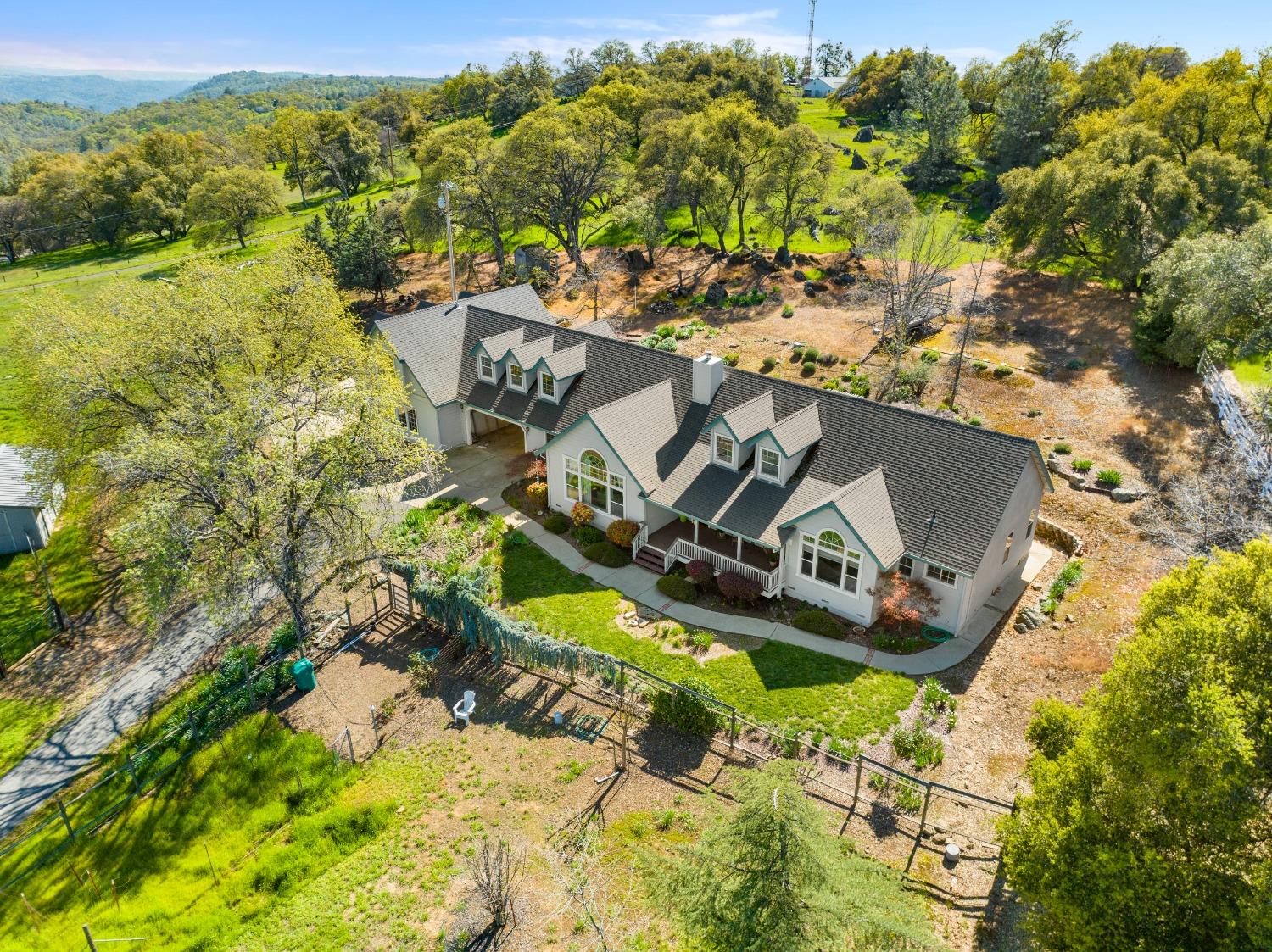 6200 Quartz Drive