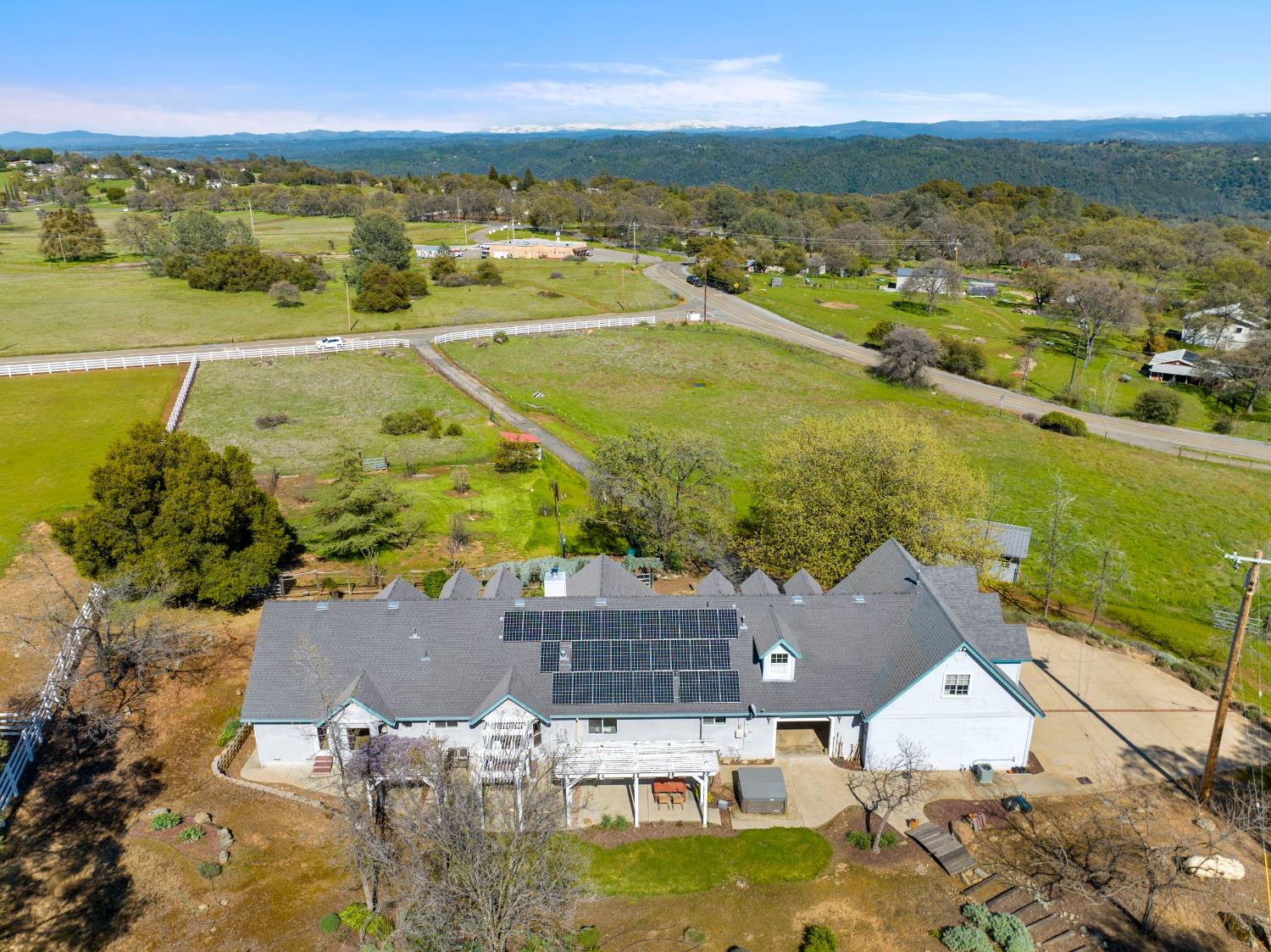 6200 Quartz Drive