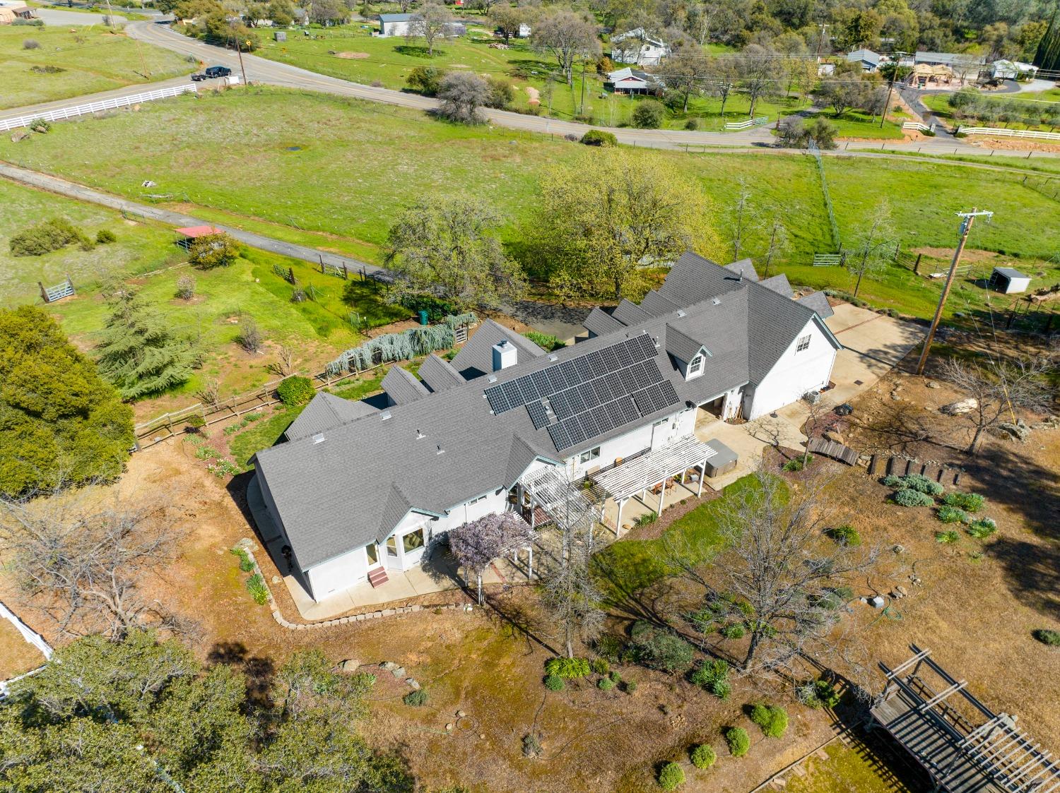 6200 Quartz Drive