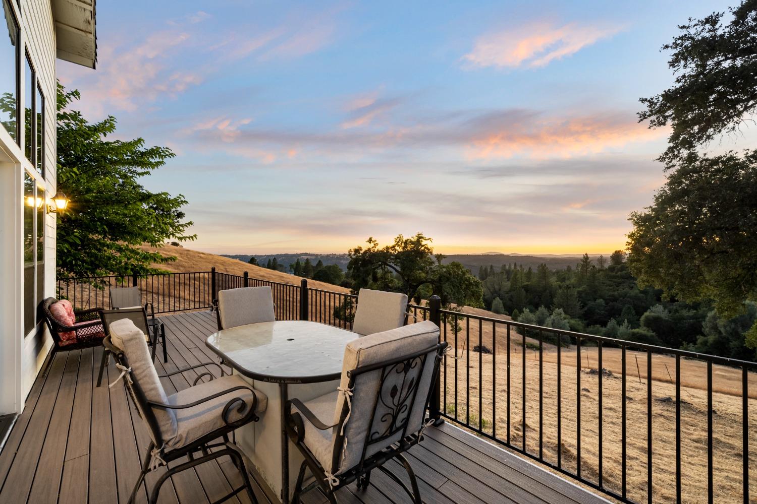 5860 High Lonesome Trail