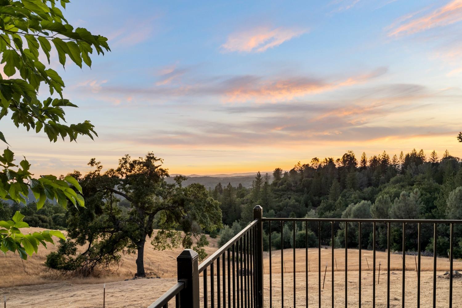 5860 High Lonesome Trail