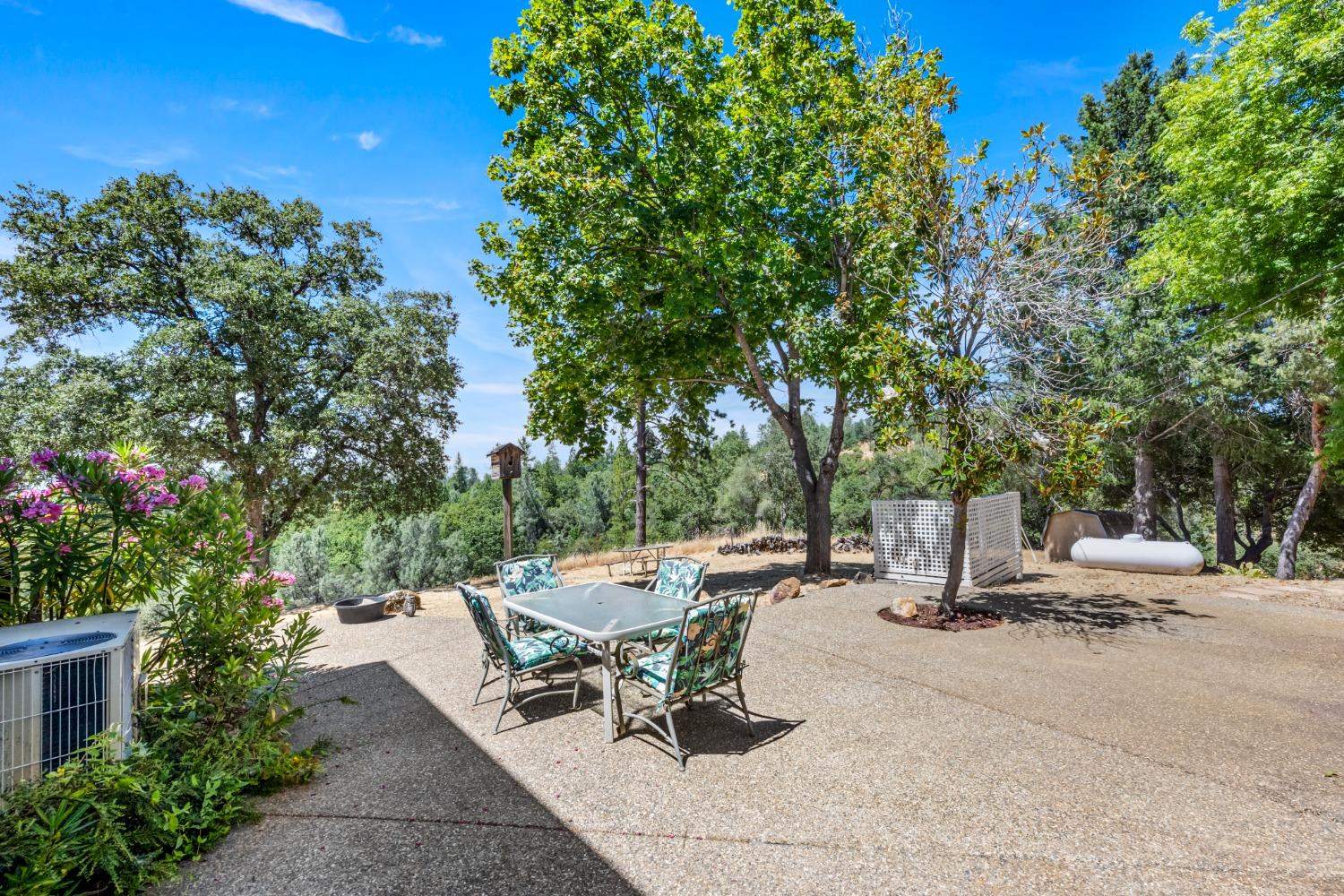 5860 High Lonesome Trail