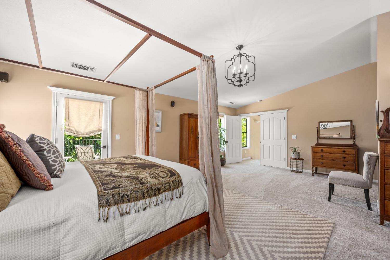 5860 High Lonesome Trail