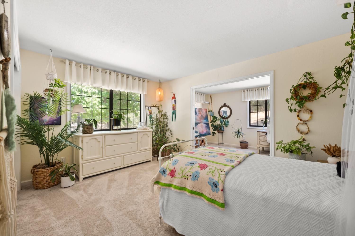 5860 High Lonesome Trail