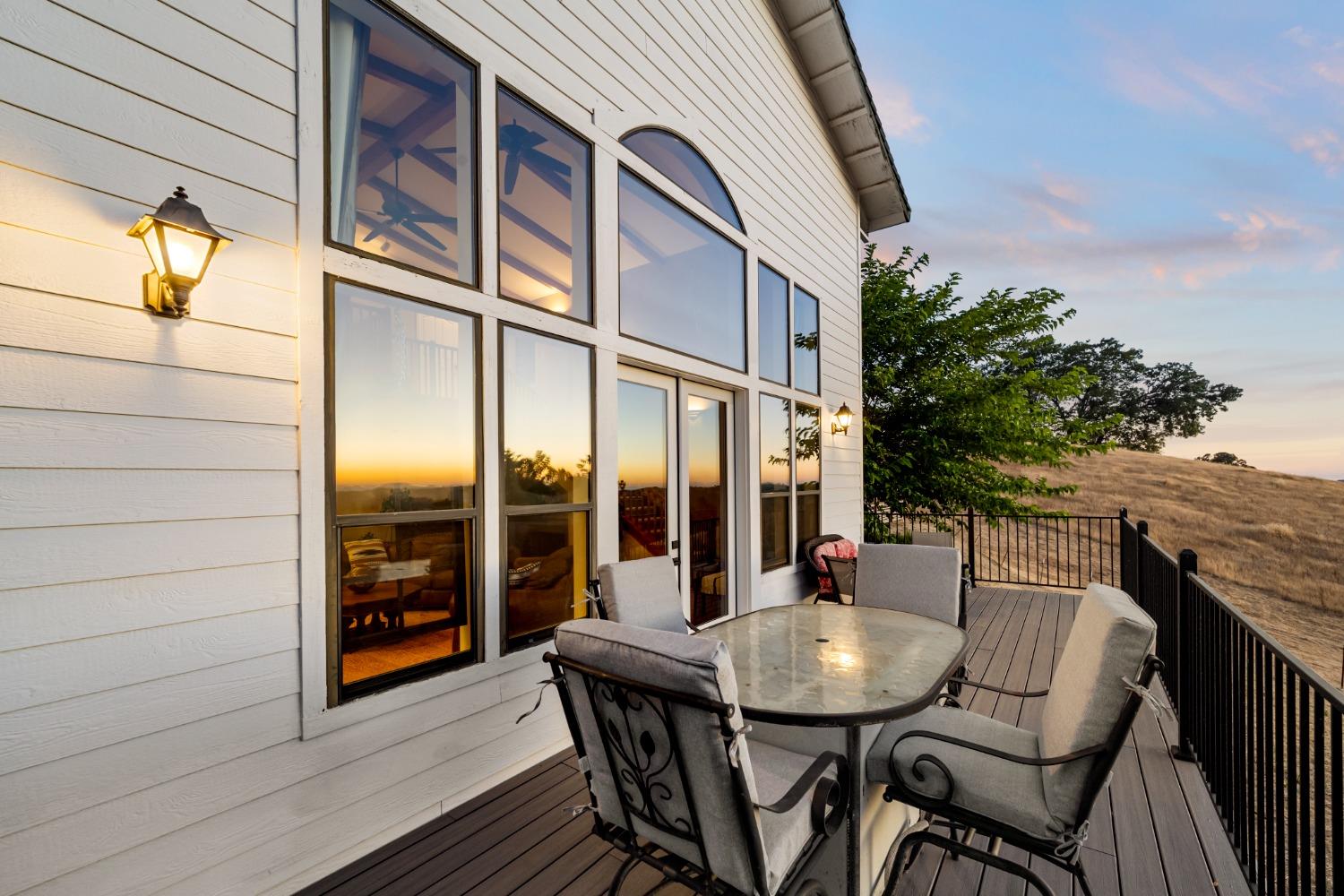 5860 High Lonesome Trail