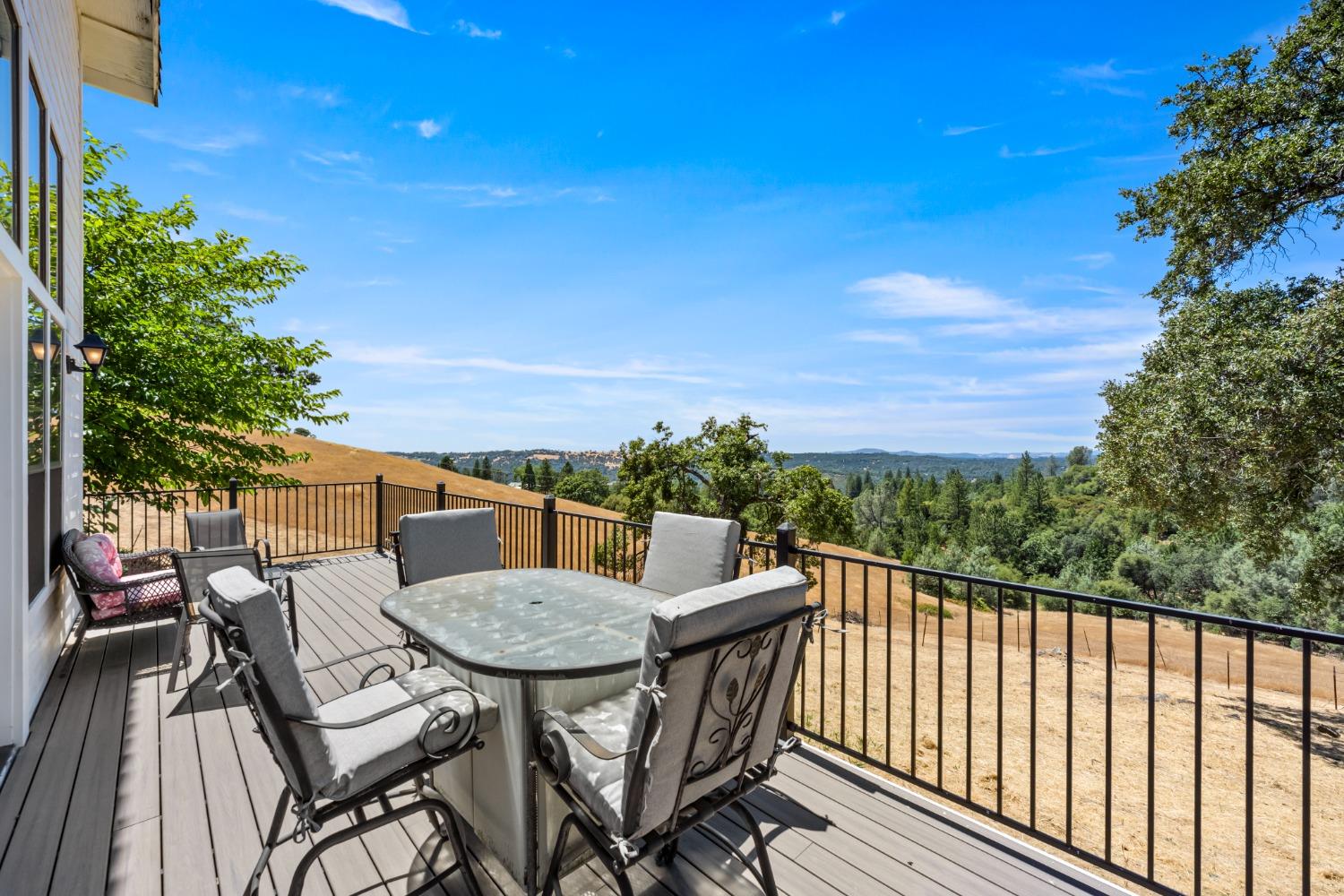 5860 High Lonesome Trail