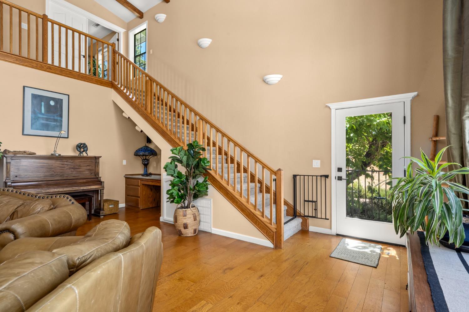 5860 High Lonesome Trail