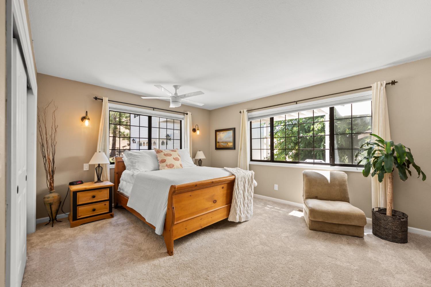 5860 High Lonesome Trail