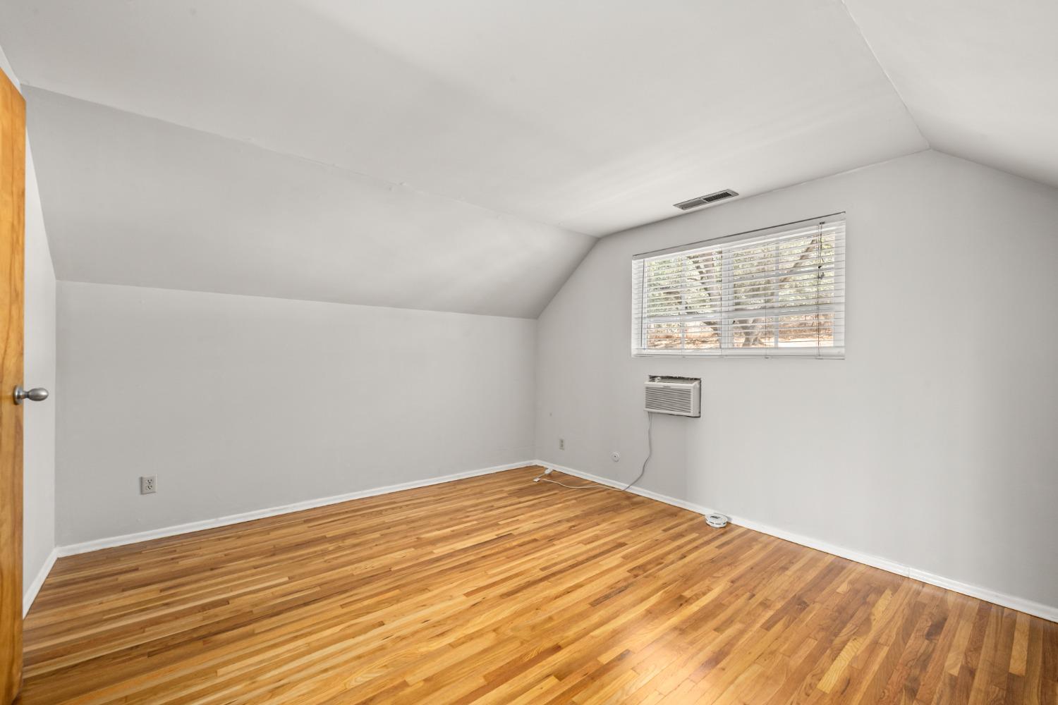 3787 Coon Hollow Road