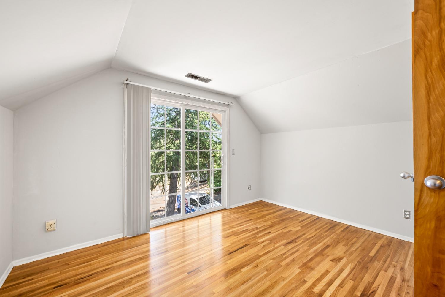3787 Coon Hollow Road