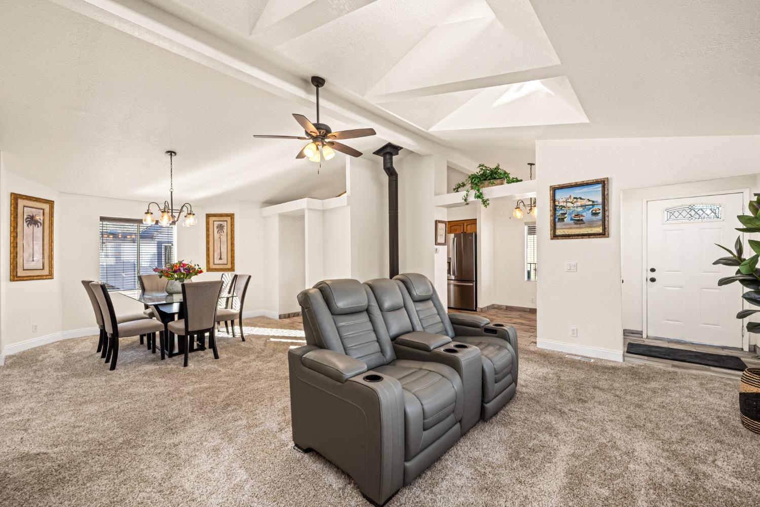 4390 Patterson Drive 295