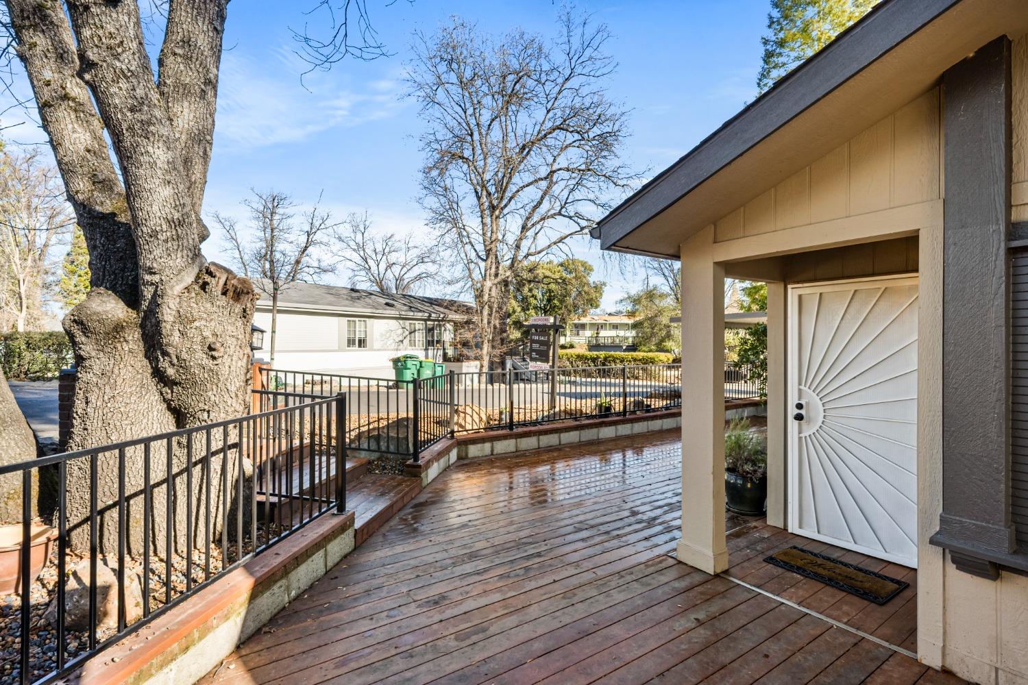 4390 Patterson Drive 295