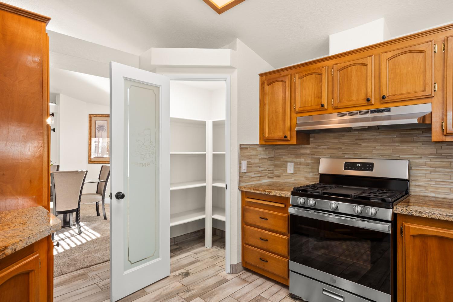 4390 Patterson Drive 295