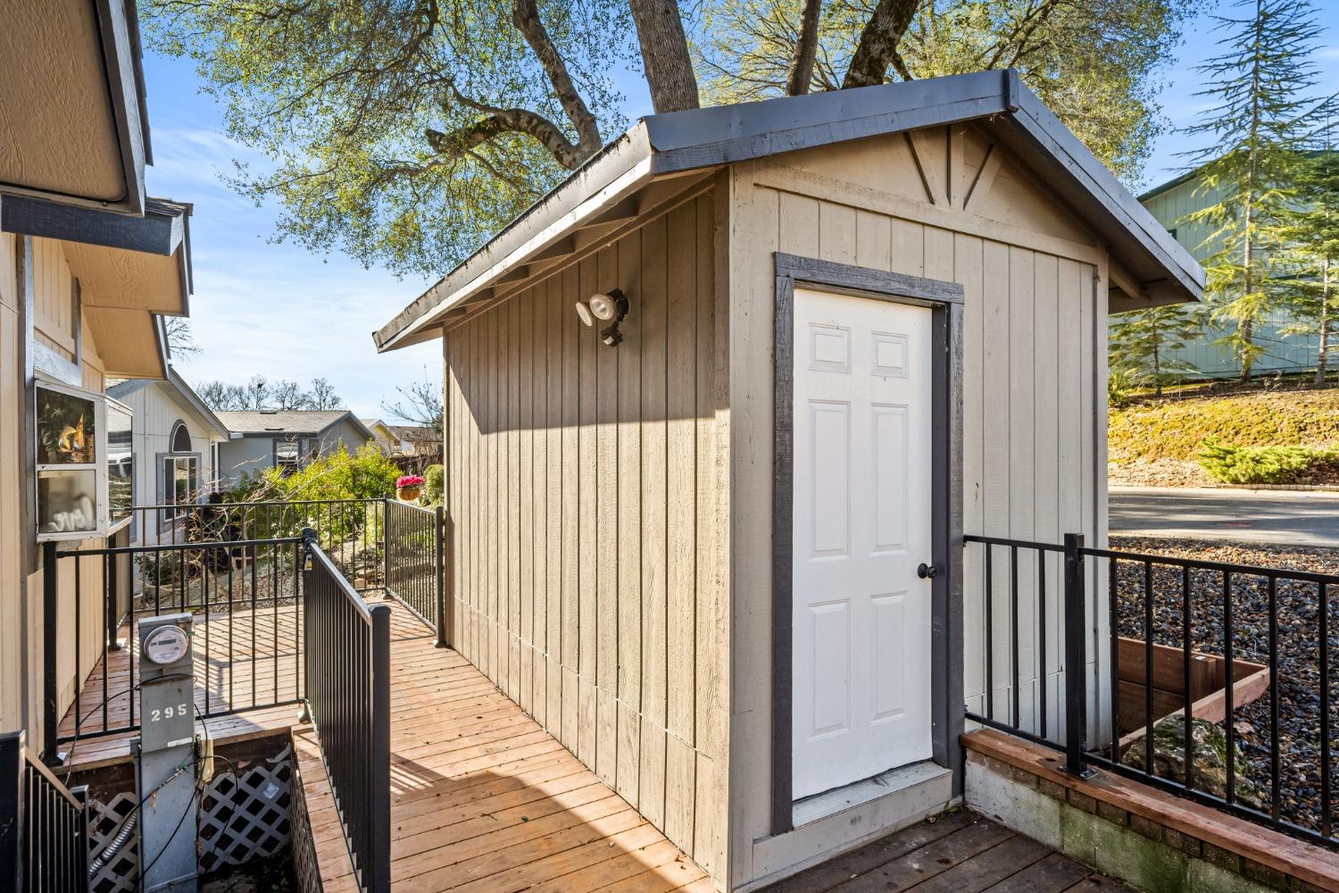 4390 Patterson Drive 295