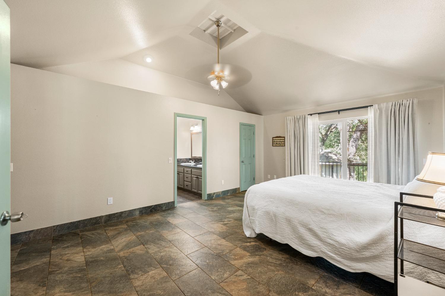 4540 Burnt Oak Drive