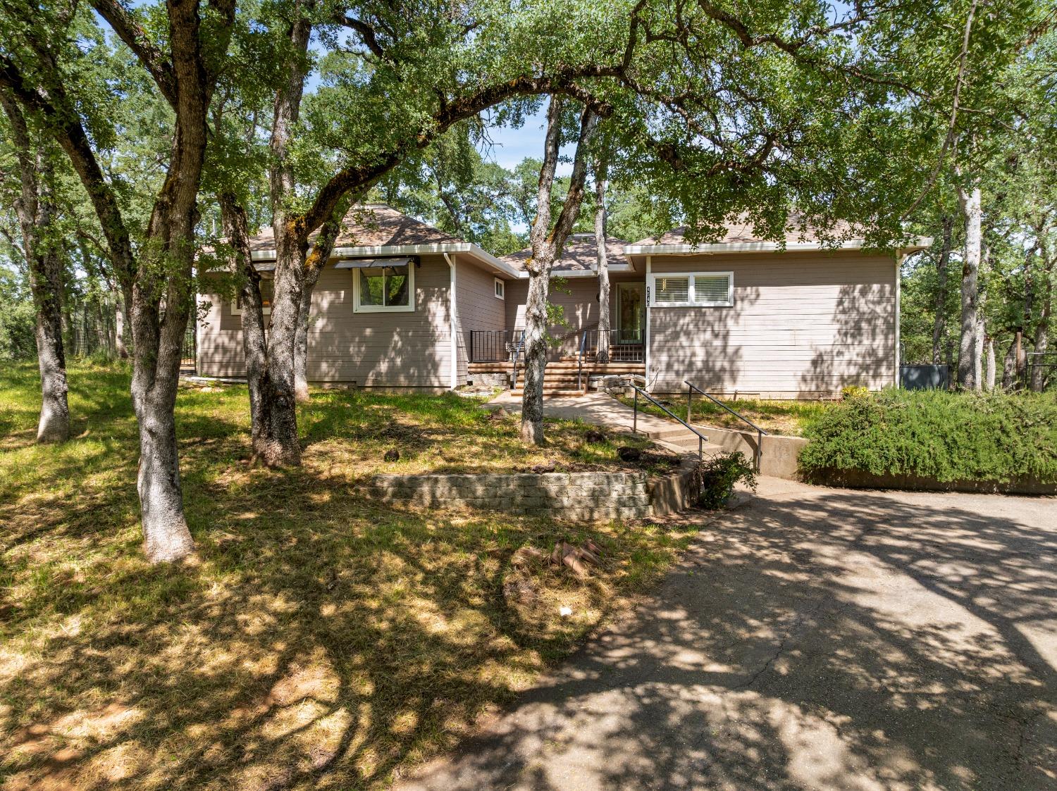 4540 Burnt Oak Drive