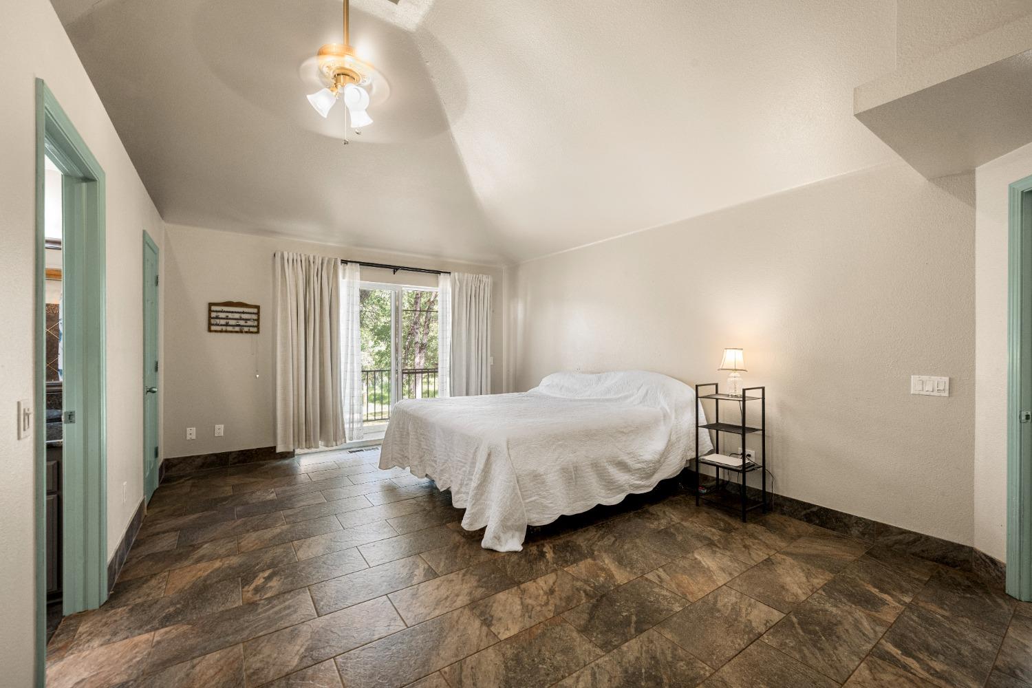 4540 Burnt Oak Drive