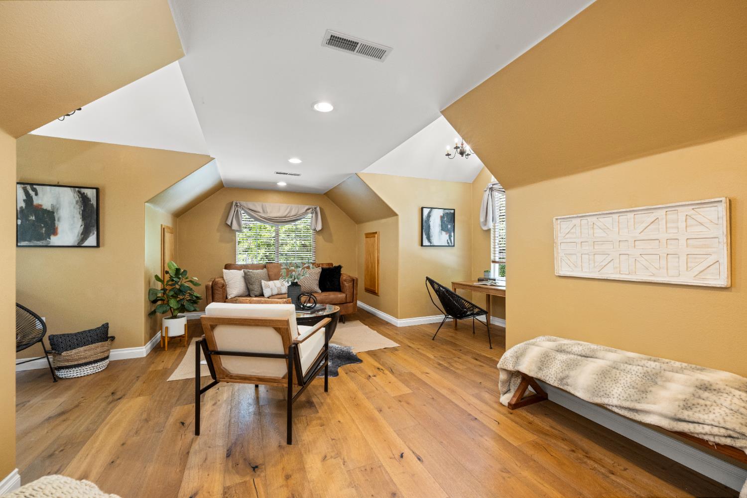 1854 Smith Flat Road