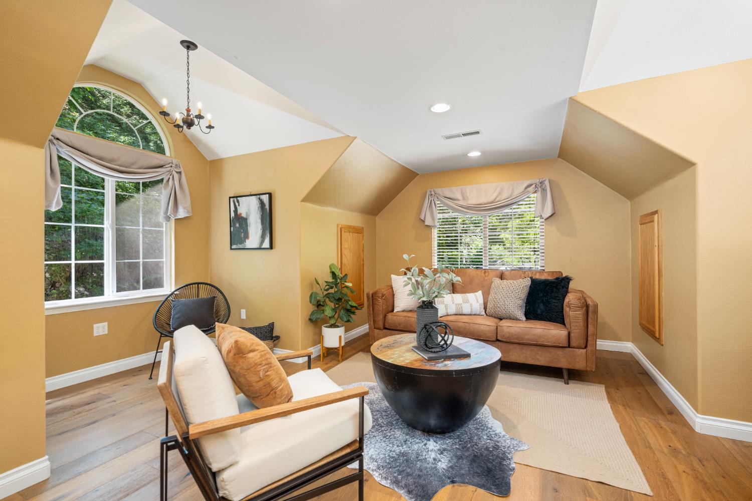 1854 Smith Flat Road