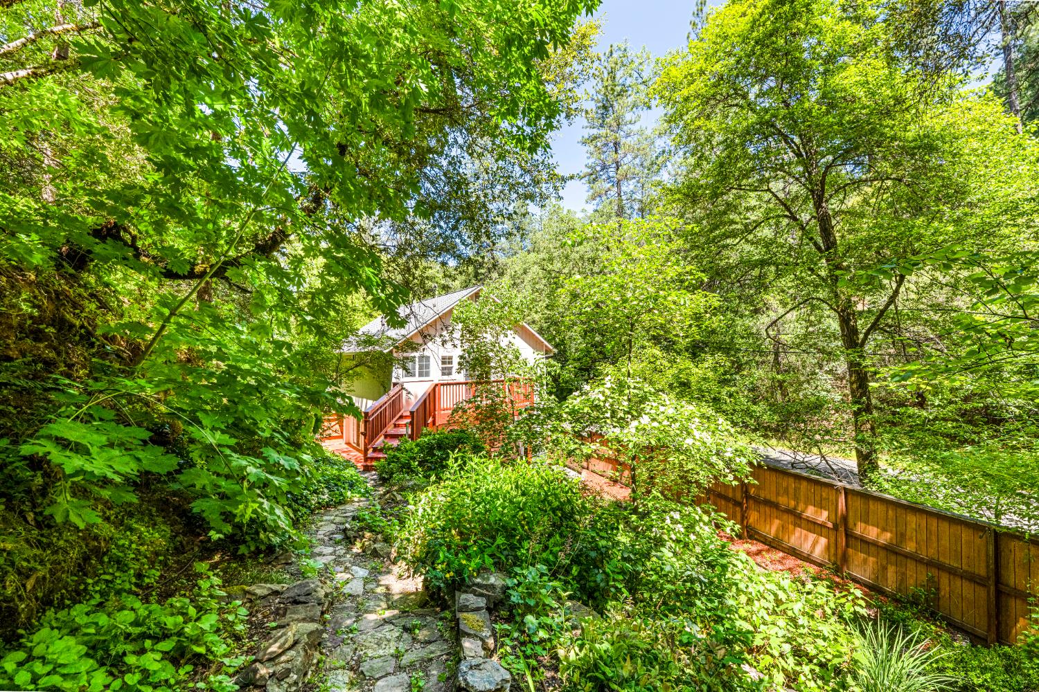 1854 Smith Flat Road