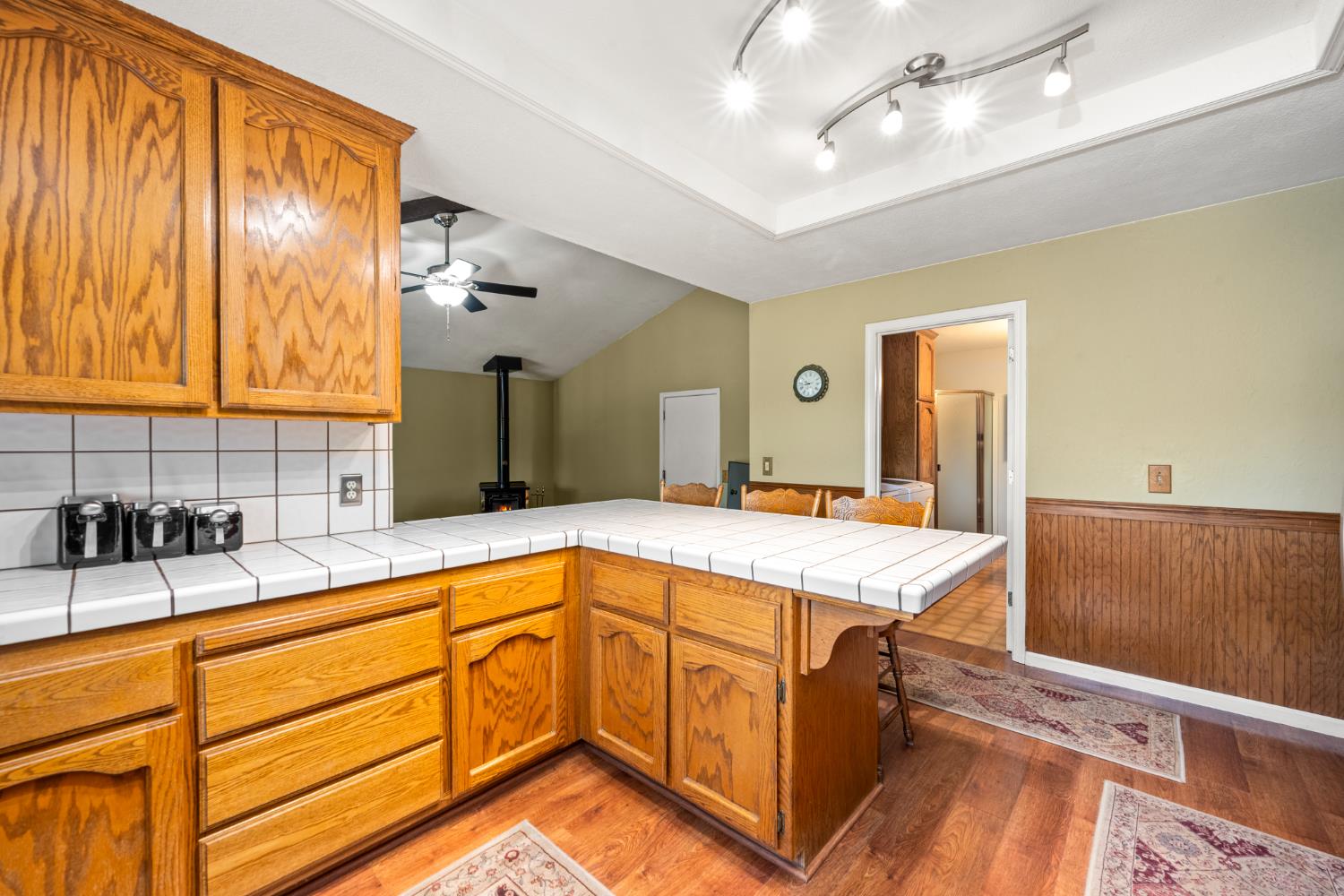 2406 Knollwood Drive