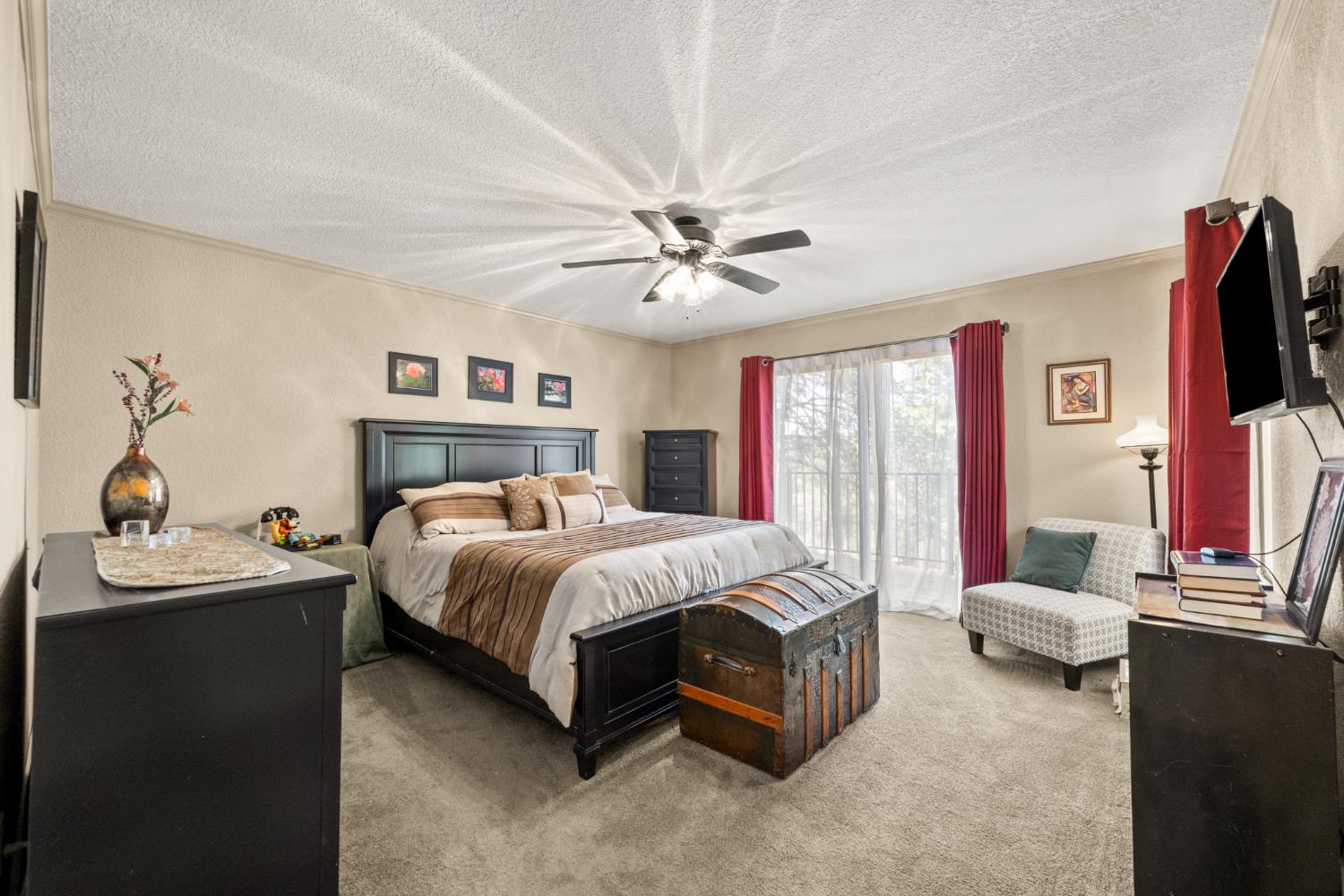 2406 Knollwood Drive