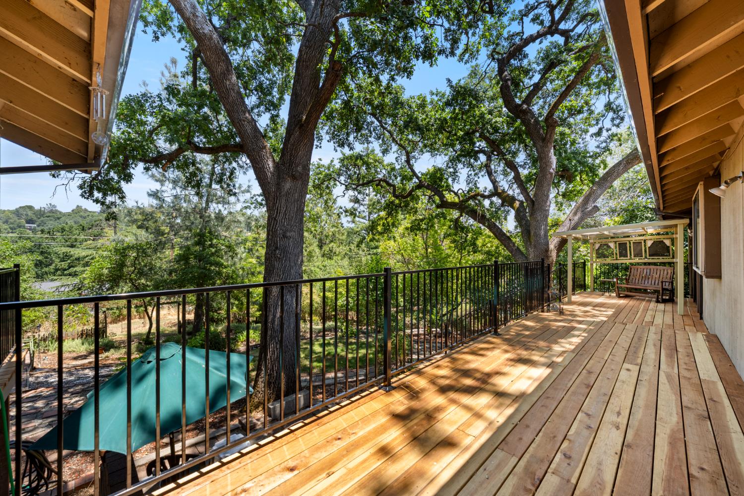 2406 Knollwood Drive