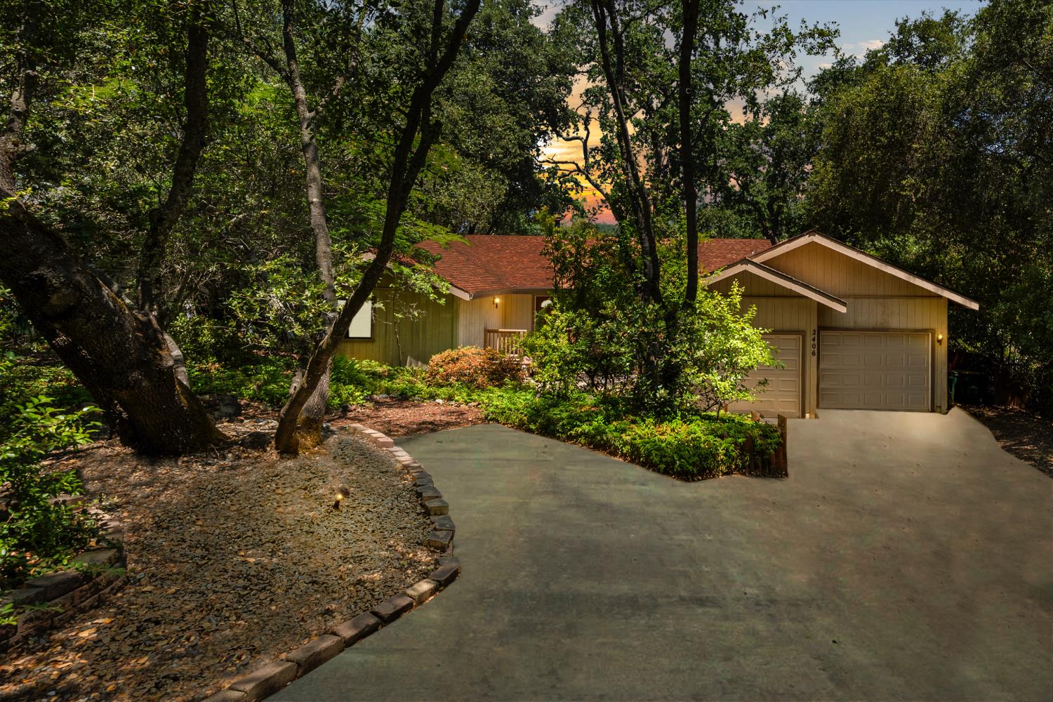 2406 Knollwood Drive