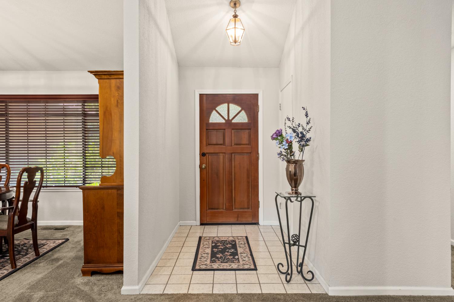 2406 Knollwood Drive