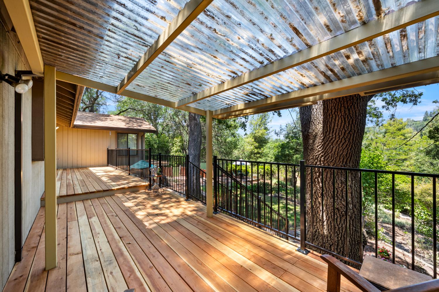 2406 Knollwood Drive