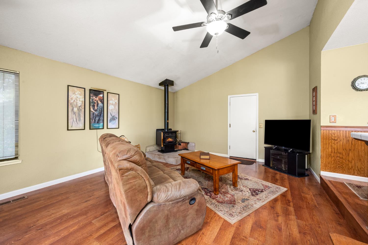 2406 Knollwood Drive