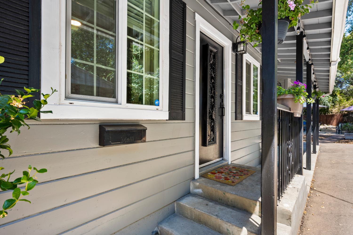325 Union Street