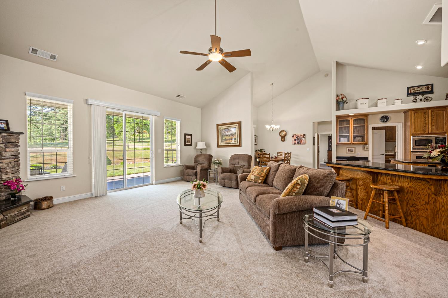 4350 White Rose Lane