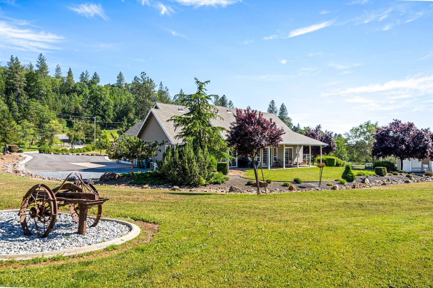 4350 White Rose Lane