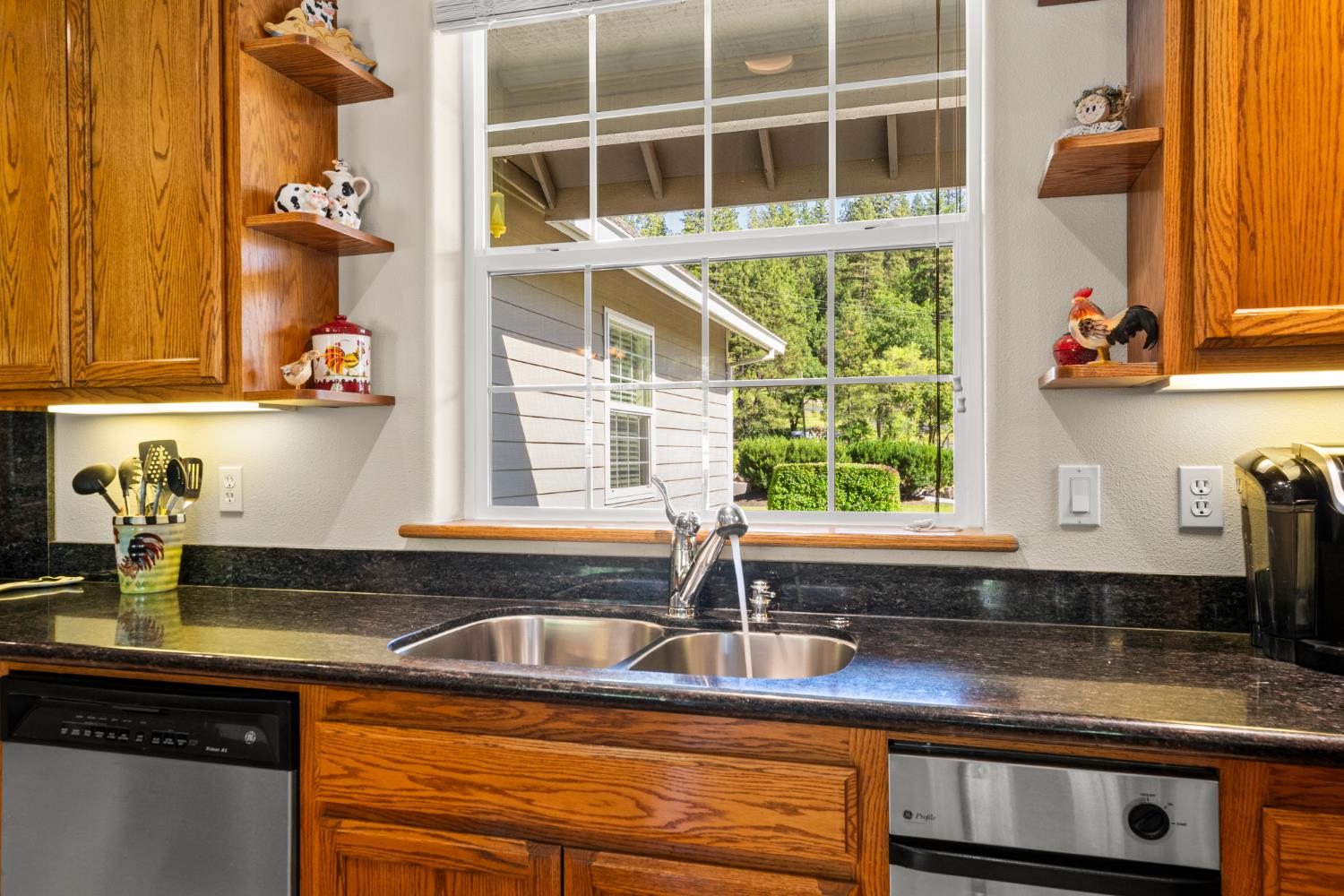 4350 White Rose Lane