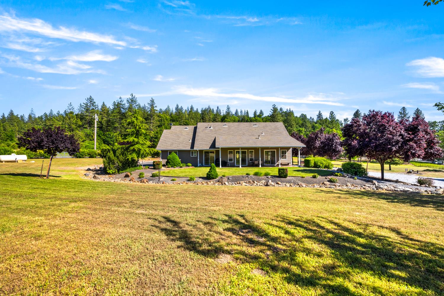 4350 White Rose Lane