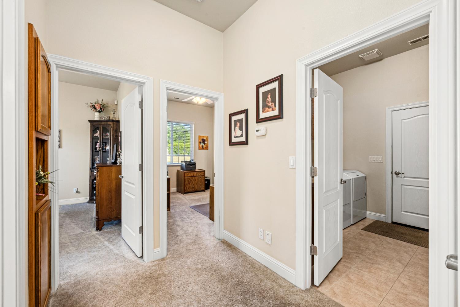 4350 White Rose Lane