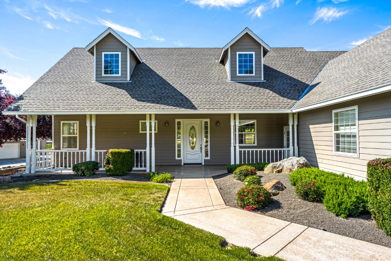 4350 White Rose Lane