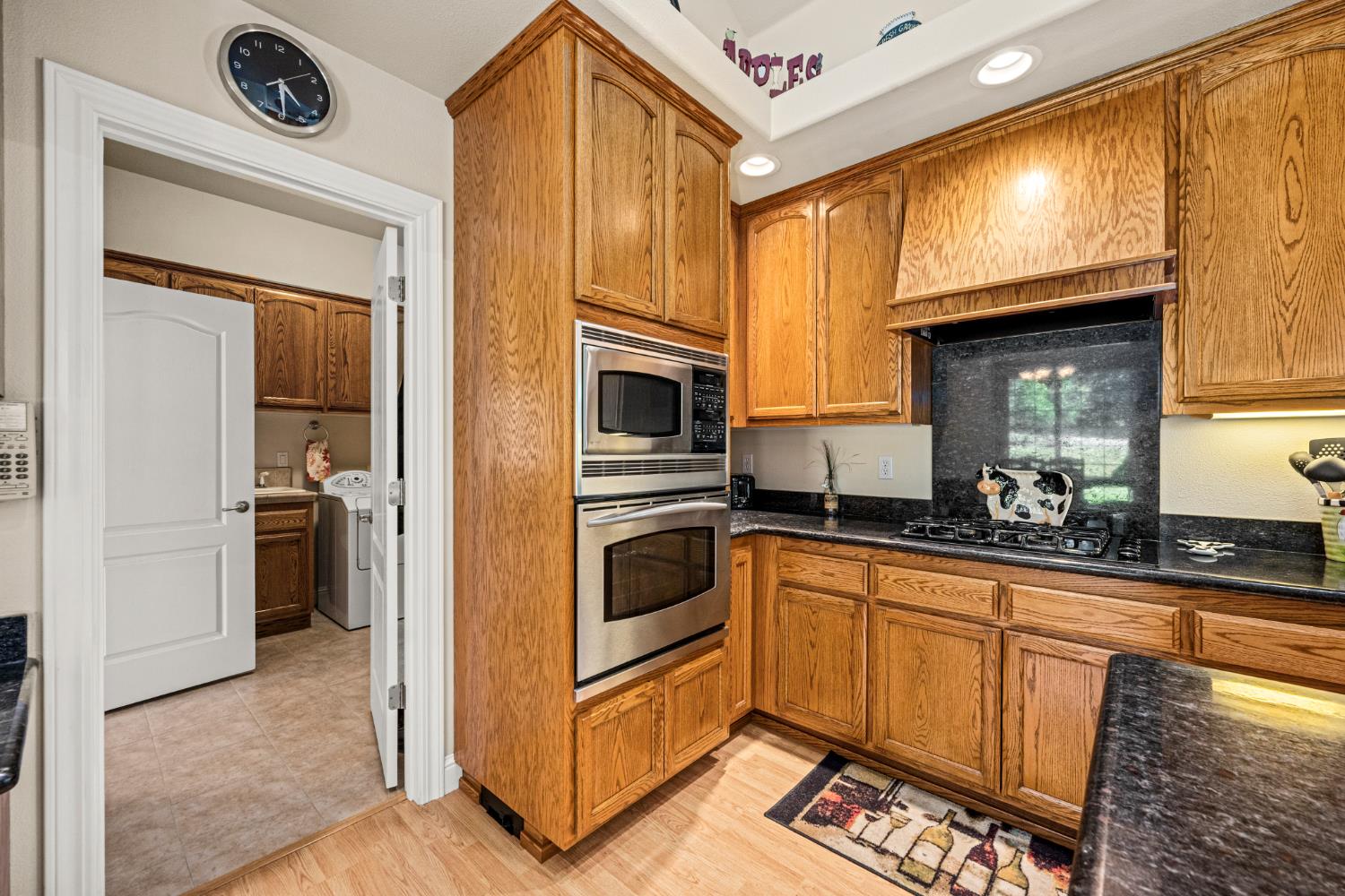 4350 White Rose Lane