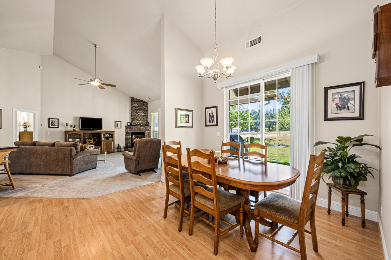 4350 White Rose Lane