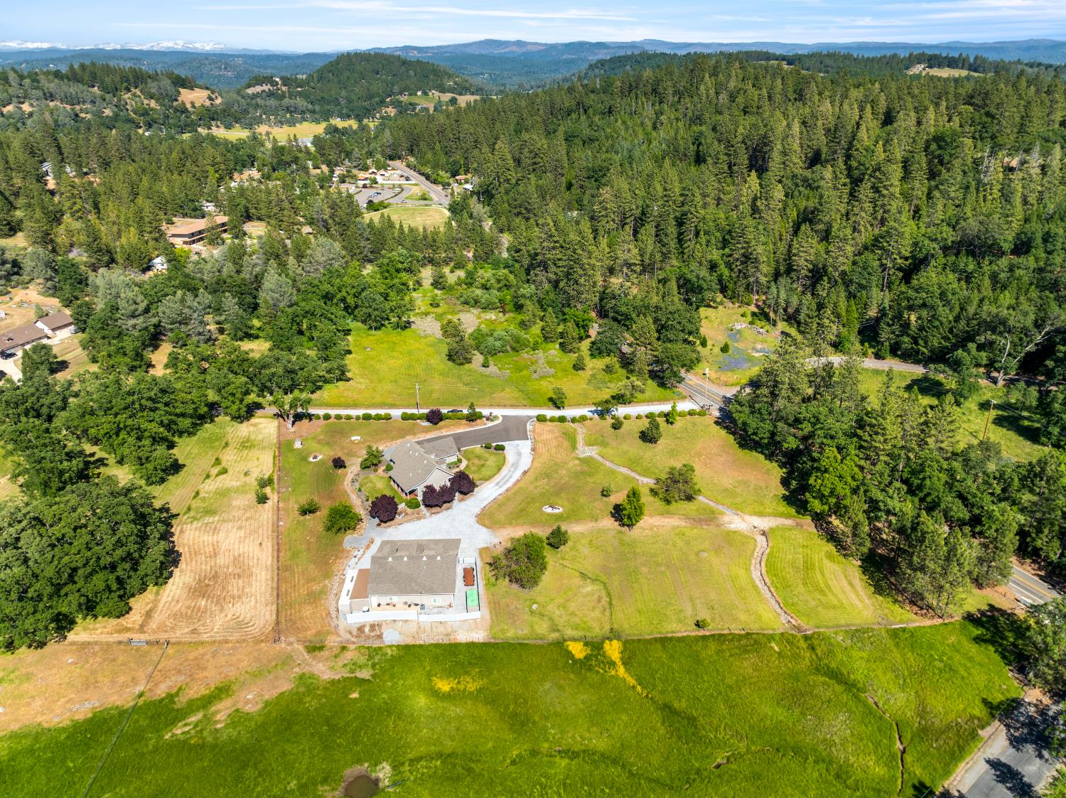 4350 White Rose Lane