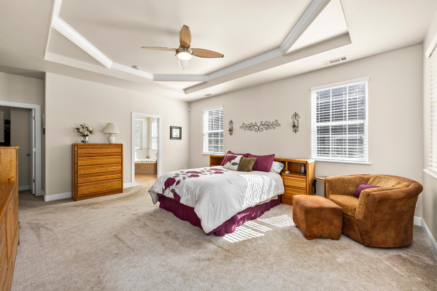 4350 White Rose Lane